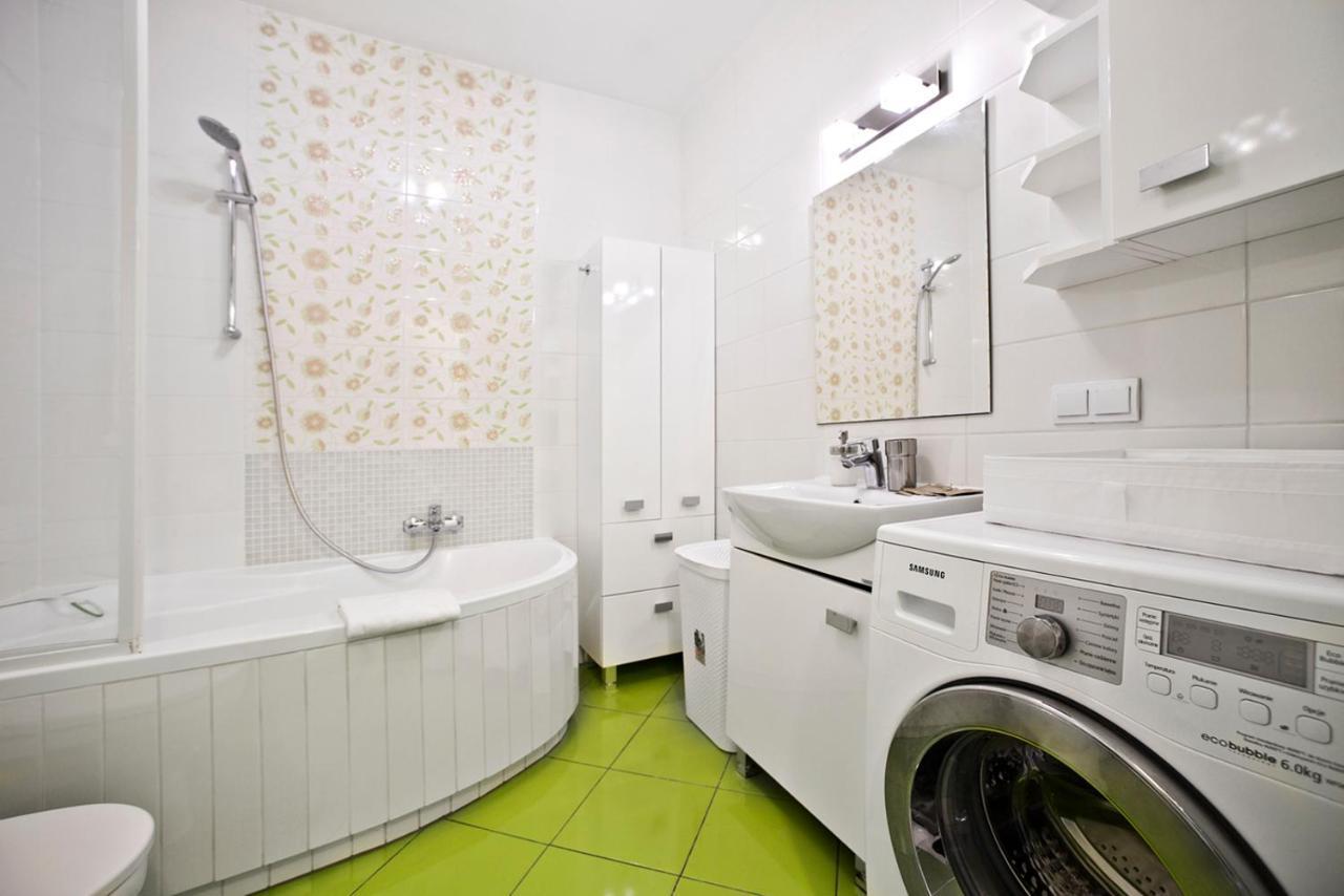 P&O Apartments Bitwy Warszawskiej II - Ochota วอร์ซอ ภายนอก รูปภาพ